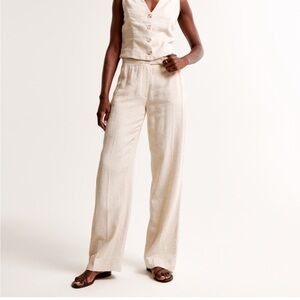 Linen Blend Tailored Straight Pant Oatmeal color NWT